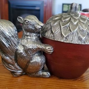Pottery barn squirrel candy/ nut dish.